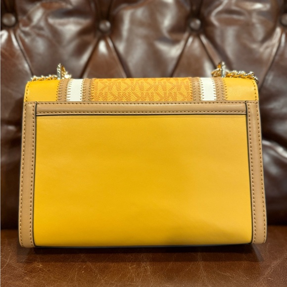 Michael Kors Whitney Medium Color Block & Signature Logo Bag NWT in Goldenrod - Picture 4 of 12